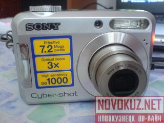  Sony Cyaber-shot   