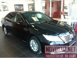  TOYOTA CAMRY 2,5 AT, 1080000. 