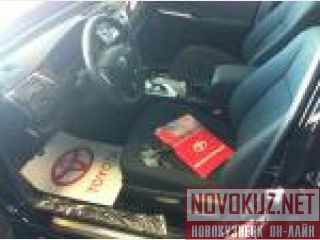  Toyota Camry 2.5 AT  1080000. 