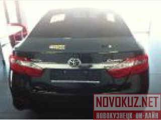  Toyota Camry 2.5 AT  1080000. 
