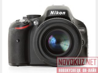    Nikon   