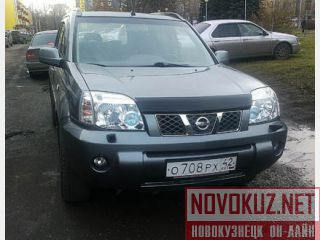 Nissan X-Trail 2006 . 