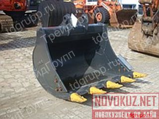  Komatsu, ,   