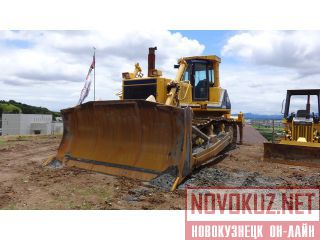  Komatsu D275A-2,2001  
