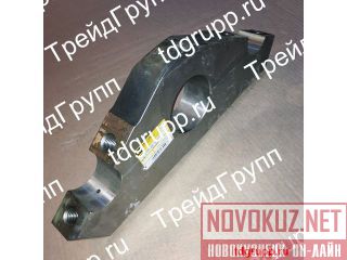 17M-30-56122    Komatsu D275A-5 