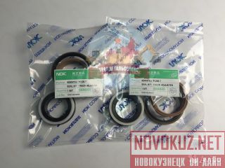  /  Komatsu PC220-7 