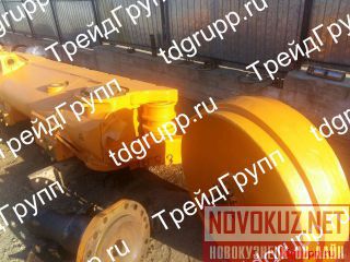195-30-01430    (Idler) Komatsu D375A-5 