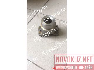 CA0137959  (flange) Komatsu WB93S-5 